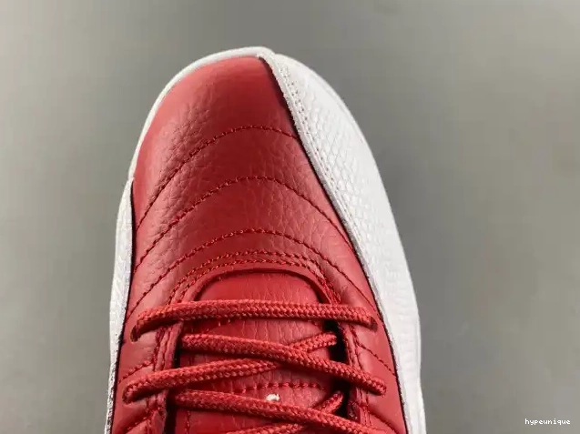 HYPE Jordan Air 130690-600 12 Alternate 0425